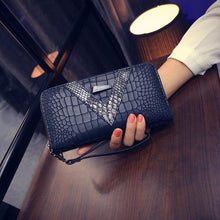 Women Wallets female long section of the new zipper women's purse fashion wallet Alligator handbags card hand Lady's bag phone