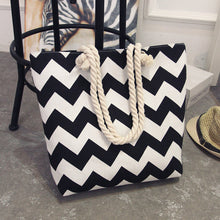 Summer Women Canvas bohemian style striped Shoulder Beach Bag Female Casual Tote Shopping Big Bag floral Messenger Bags