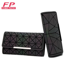 New Bao Long Wallet Women Wallets And Purses  Zipper Luminous Standard Three Folds Wallet Ladies Clutch Card Holder carteira